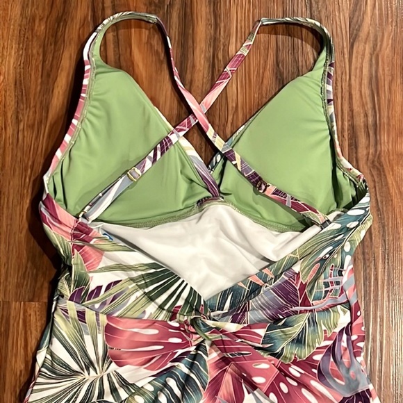 Bleu Rod Beattie It’s A Breeze Plunge Drape One Piece - Picture 10 of 15